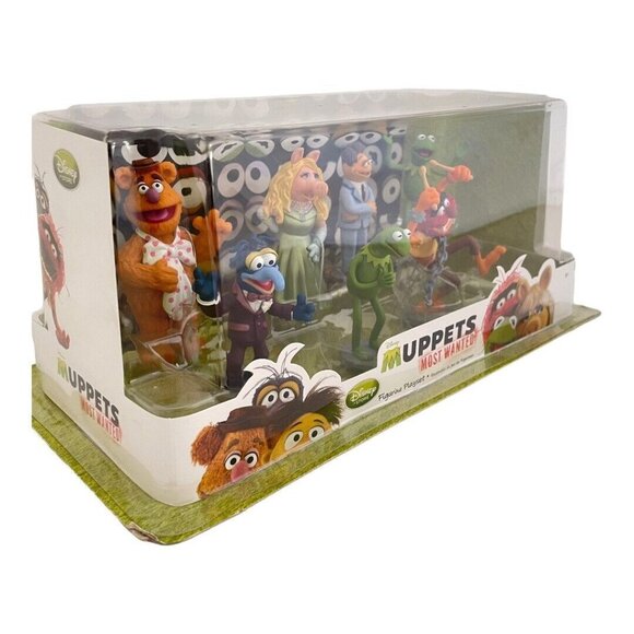 Disney Store Muppets Most Wanted Figure Playset Kermit Miss Piggy Gonzo Fozzie - Picture 2 of 6